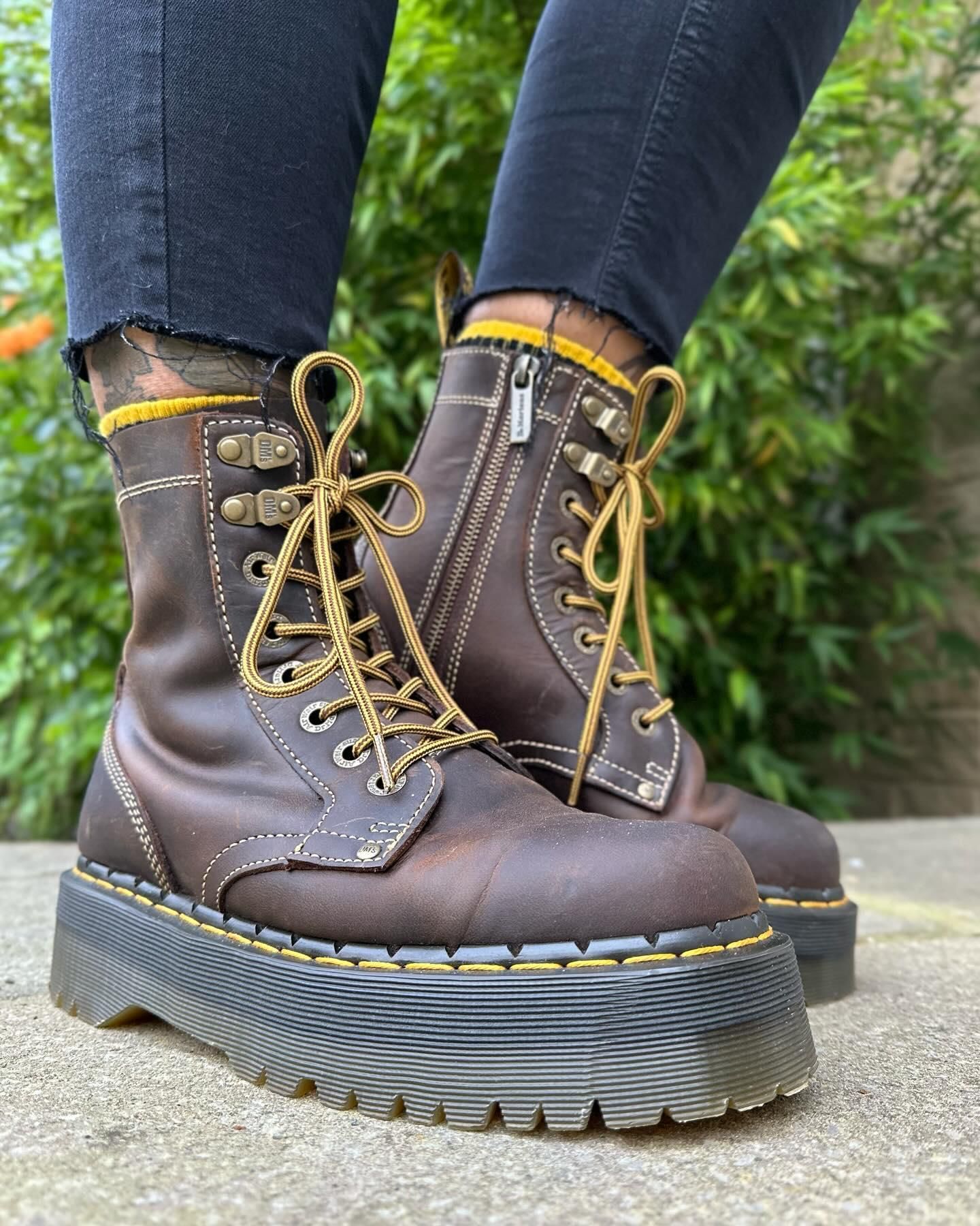 Jadon Boots Crazy Horse Leather Platforms in Brown | Dr. Martens™