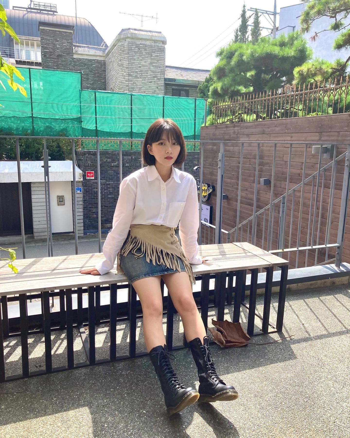 Instagram post by @6__cherry_