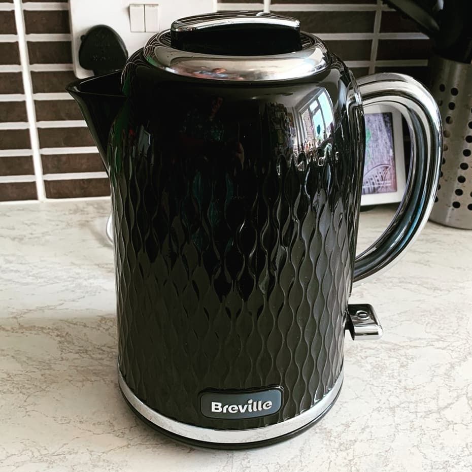 Buy Breville VKT017 Curve Kettle Black and Chrome Kettles Argos
