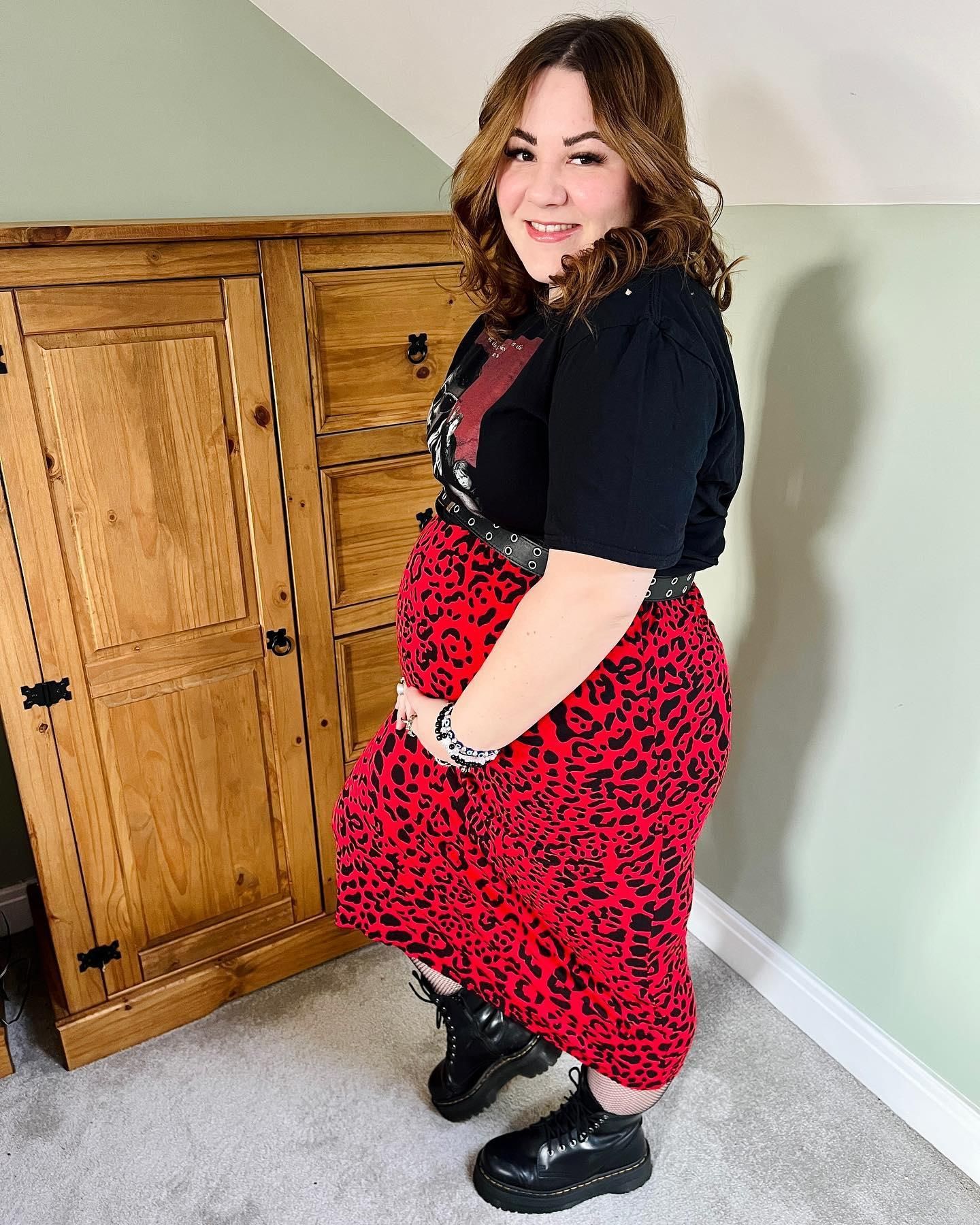 Instagram post by @whatkayleighwears_