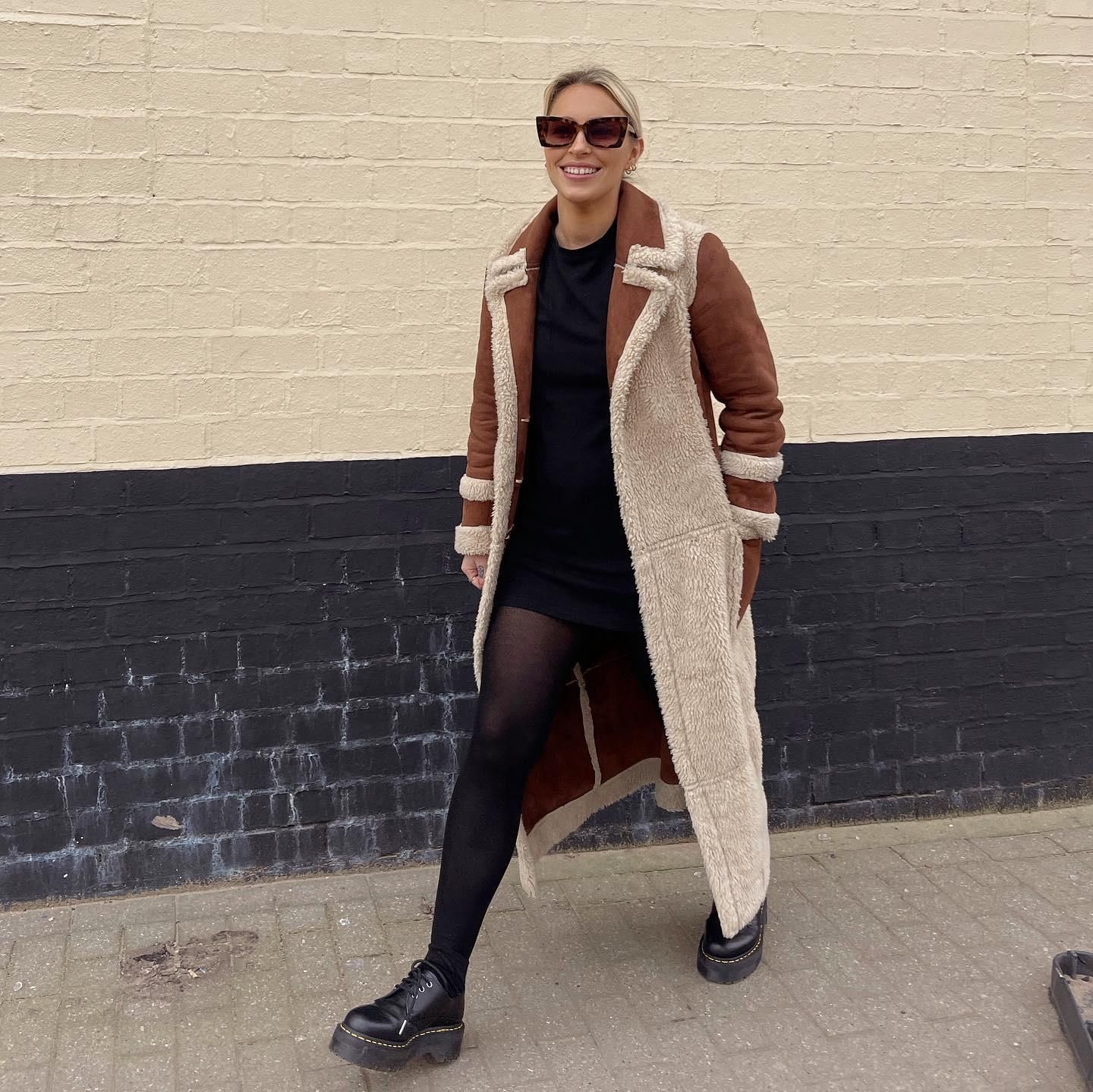 Instagram post van @igotitfromthecharityshop